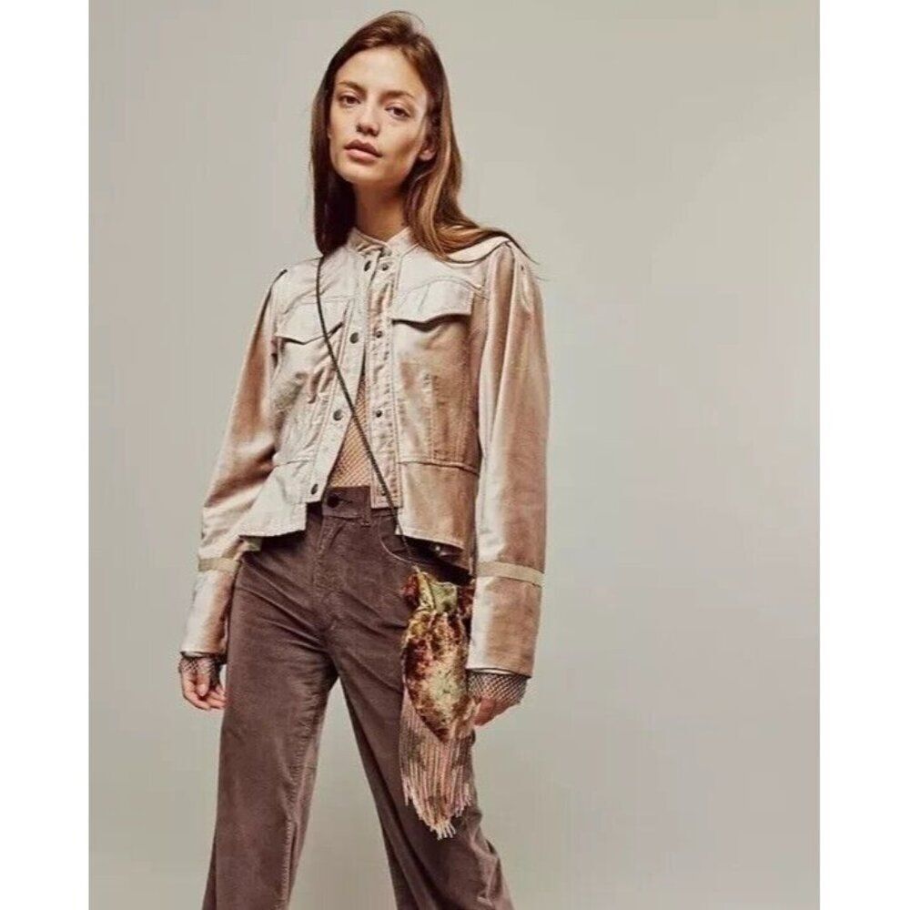 Free People Ballet Racer Ruffle Velvet Jacket Size XS Crop Fitted Button NEW‎